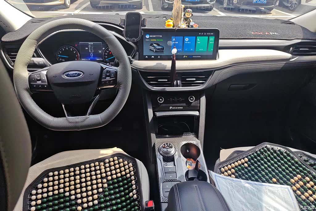 Ford Escape, 2022 12