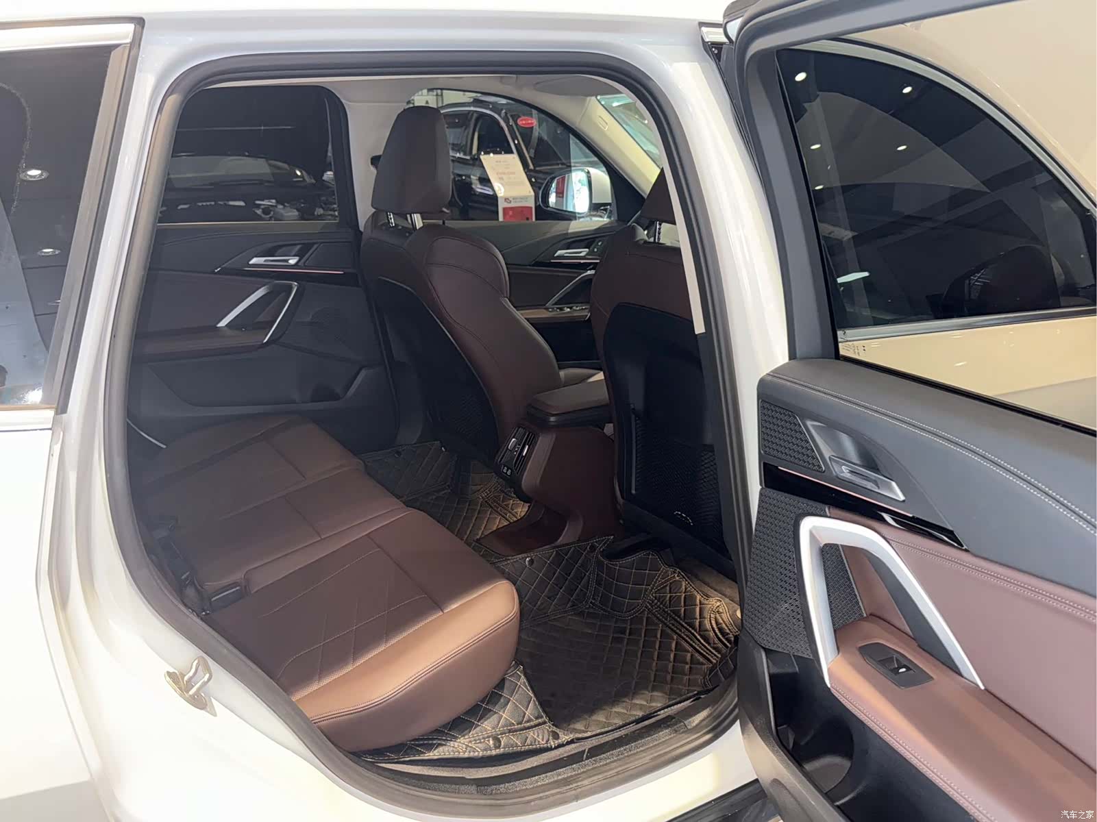 BMW X1, 2023 10