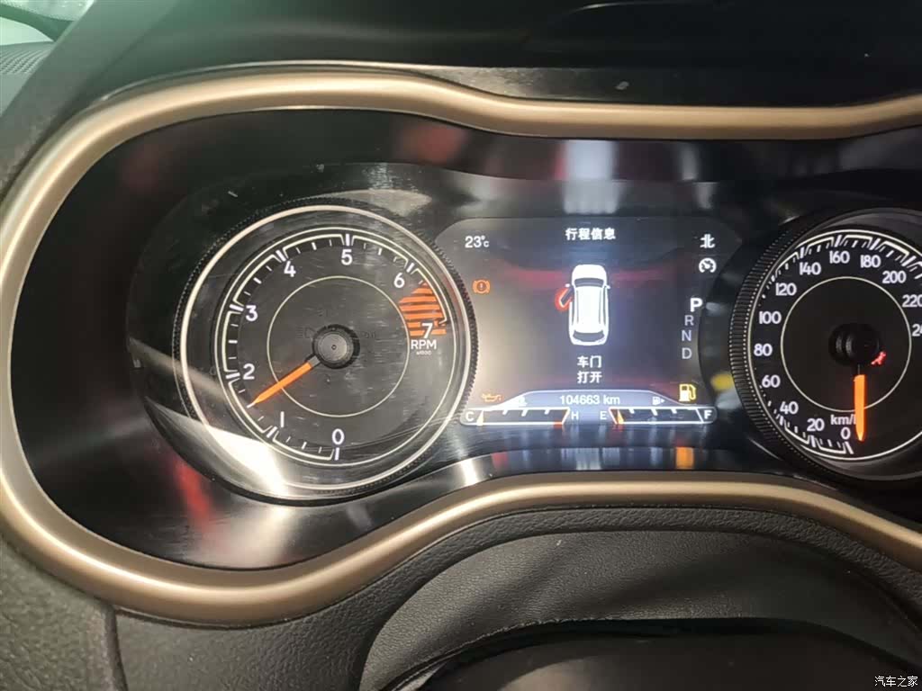 Jeep Cherokee, 2016 12