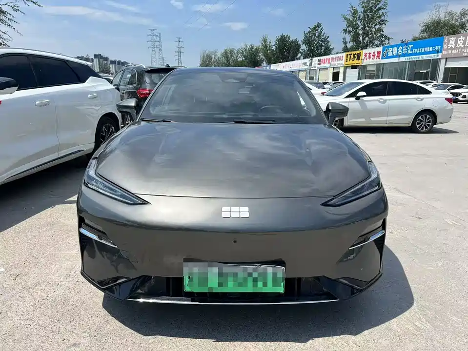 Geely Galaxy Galaxy E8