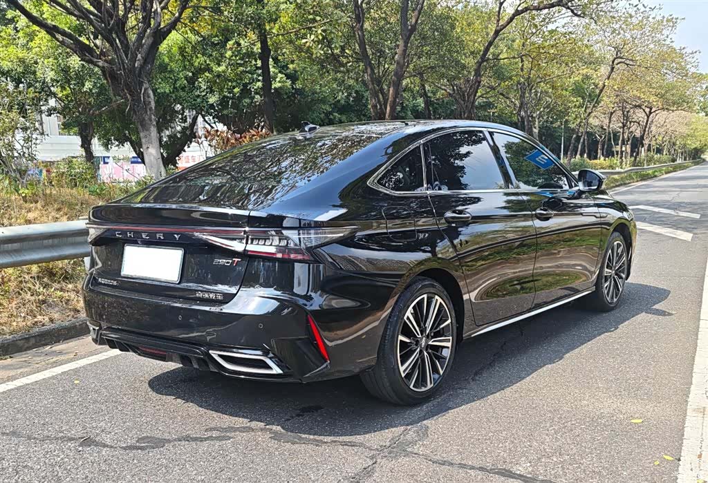 Chery Arrizo 8, 2023 10