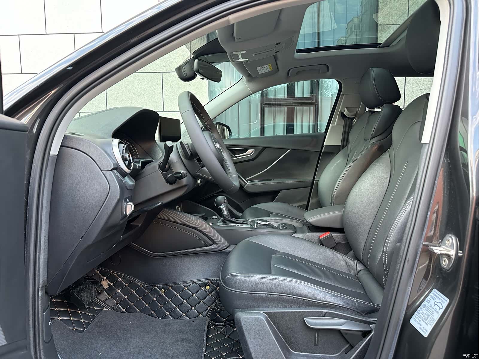 Audi Q2L, 2022 18
