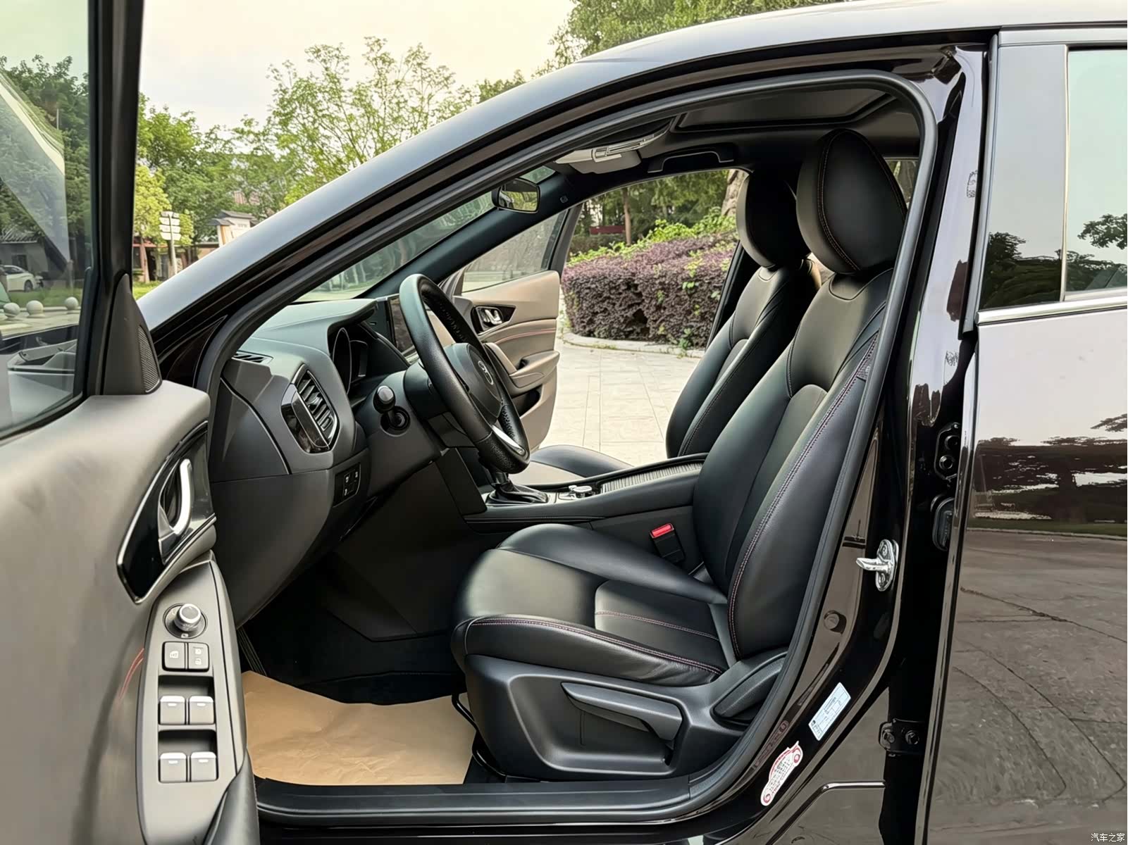 Mazda CX-4, 2022 4