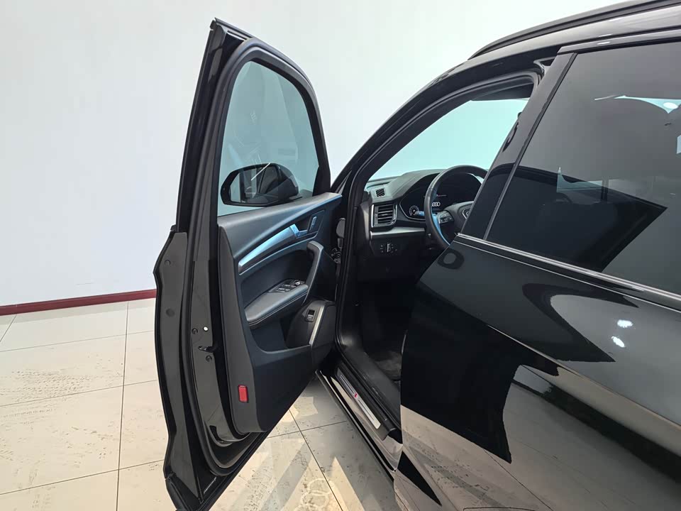 Audi Q5L Audi Q5L