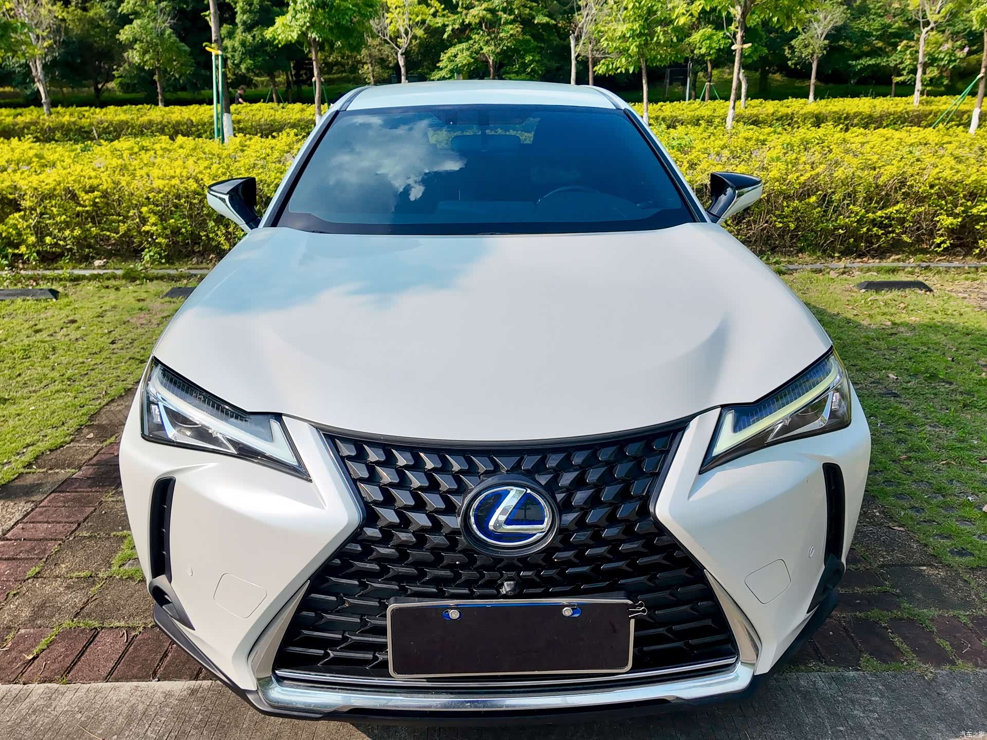 Lexus UX, 2019 6
