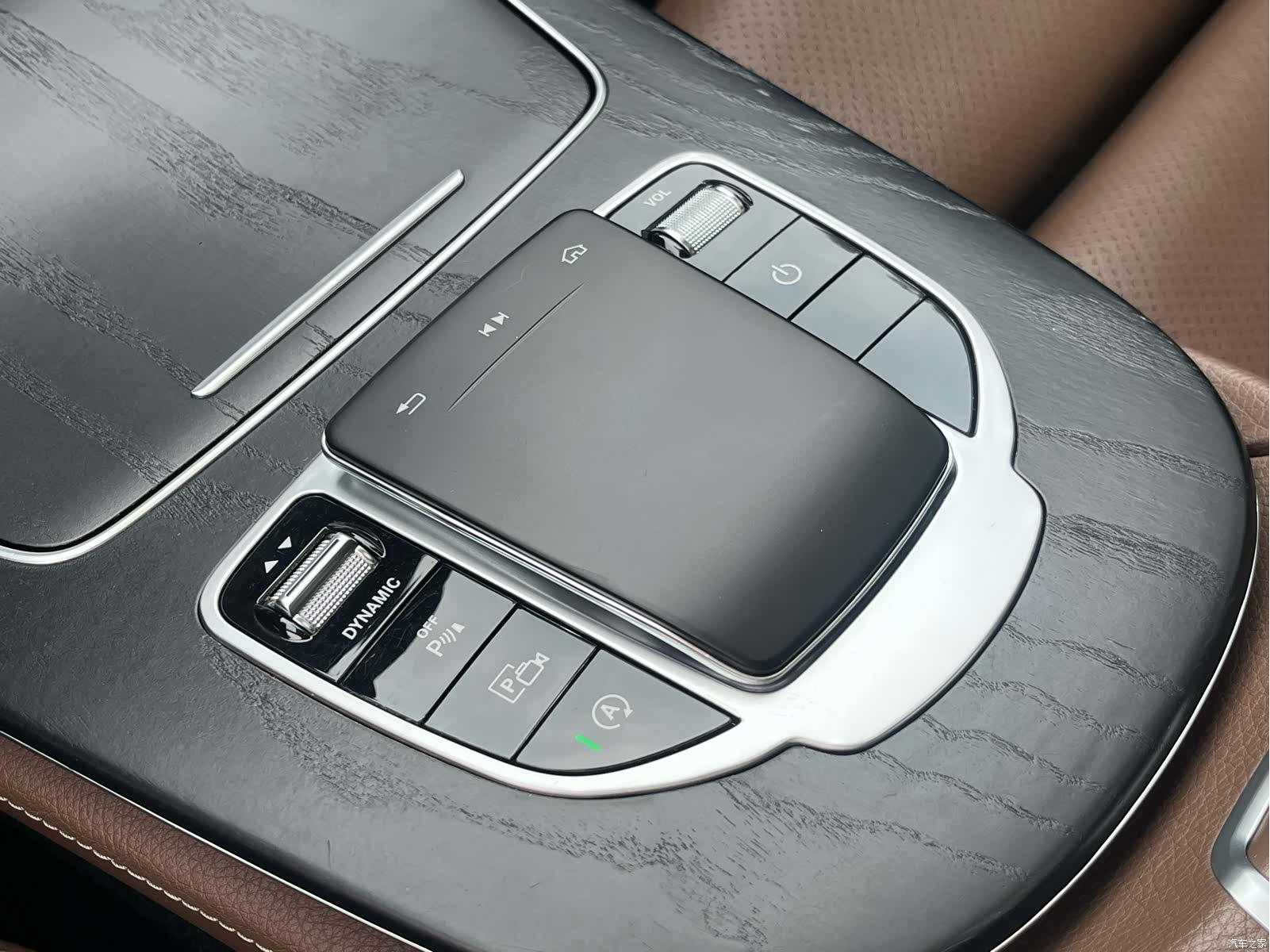 Mercedes-Benz E-Class, 2018 14