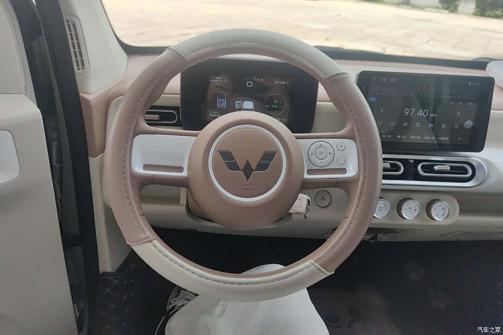 Wuling MINIEV, 2025 15