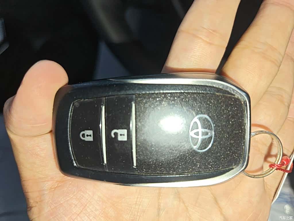 Toyota RAV4, 2016 9