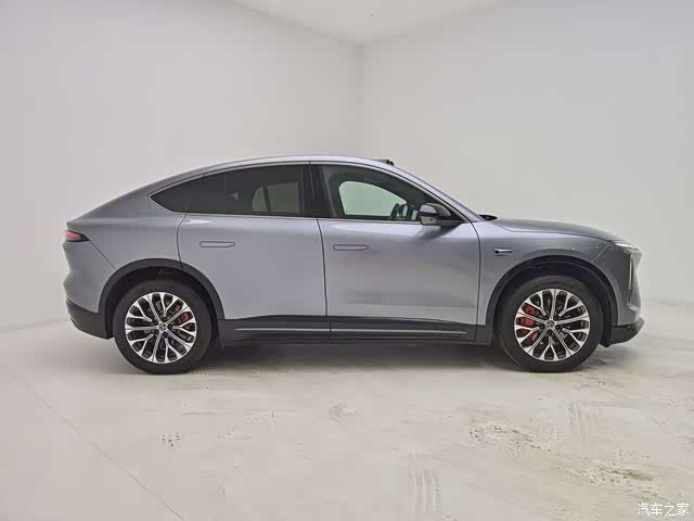 NIO EC6, 2025 10
