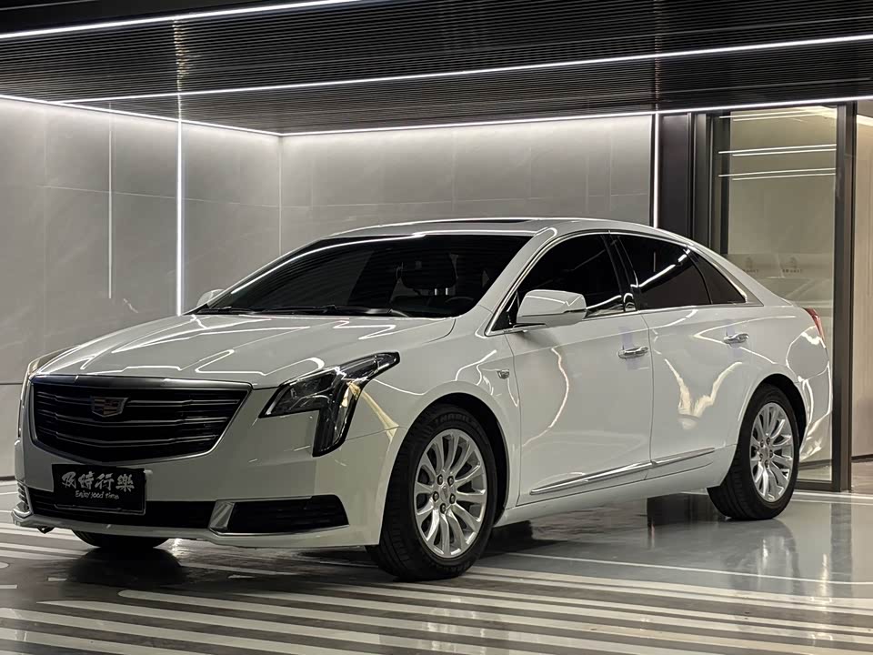 Cadillac XTS