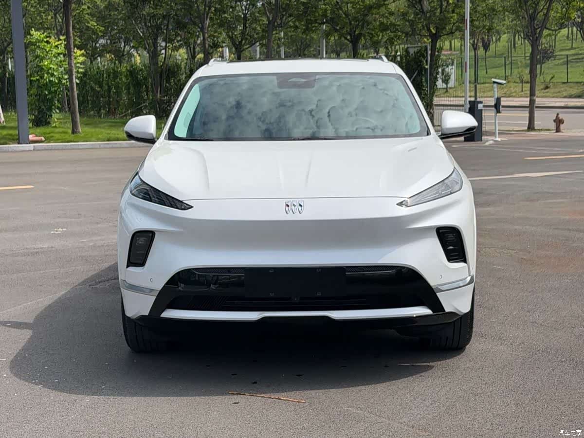 Buick E5, 2025 2