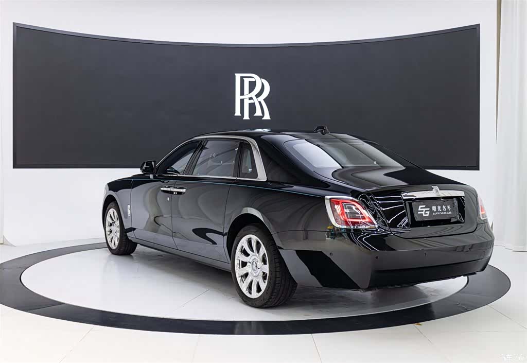 Rolls-Royce Ghost, 2023 6