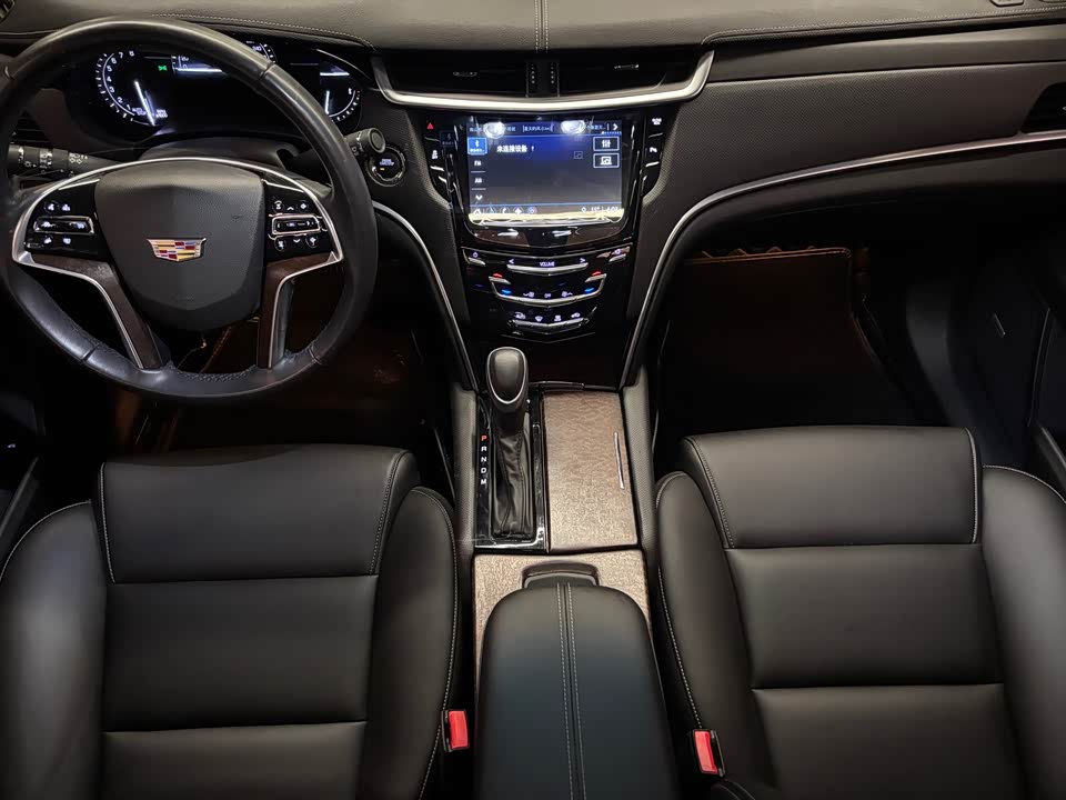 Cadillac XTS