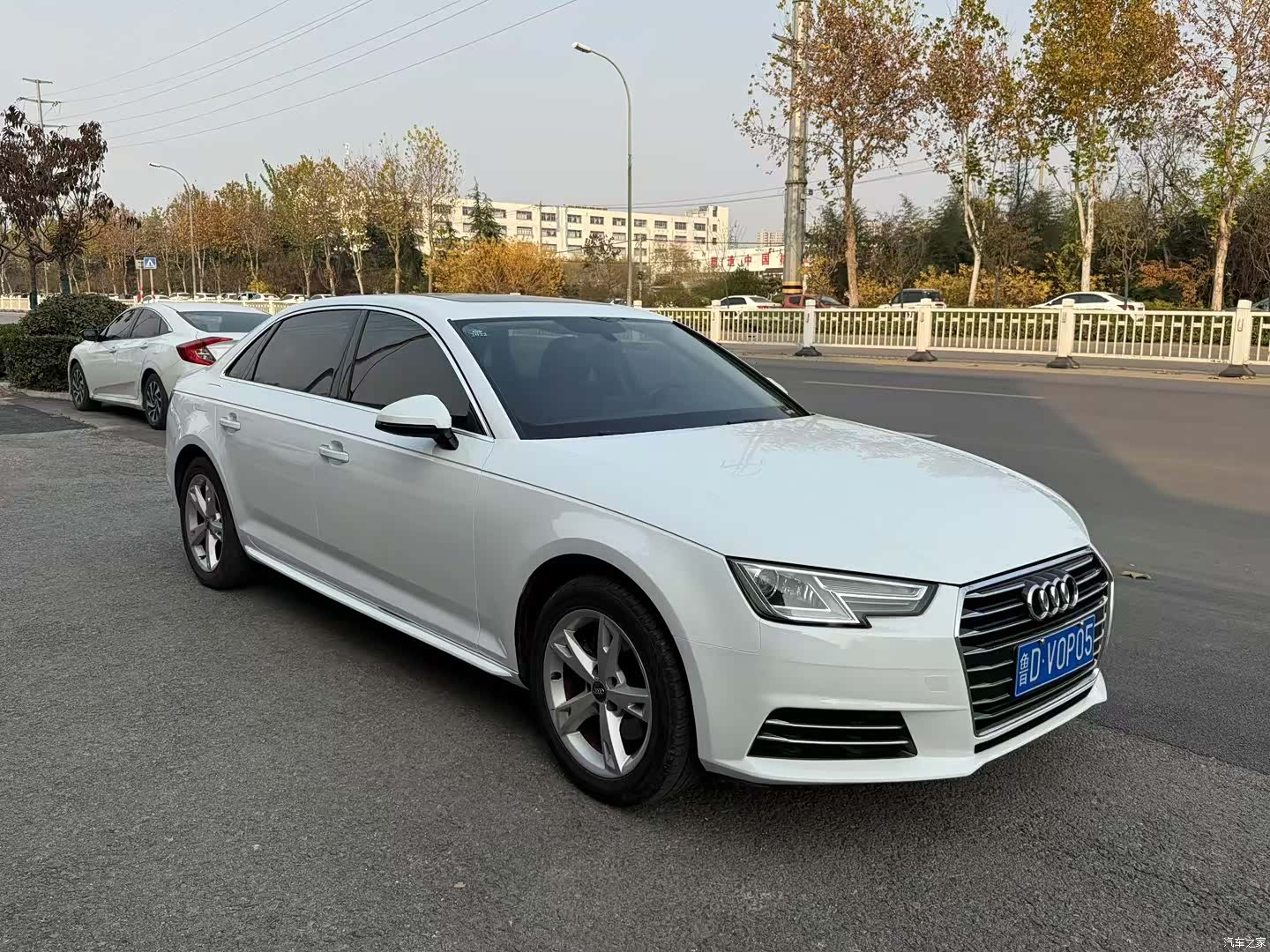 Audi A4L, 2018 1