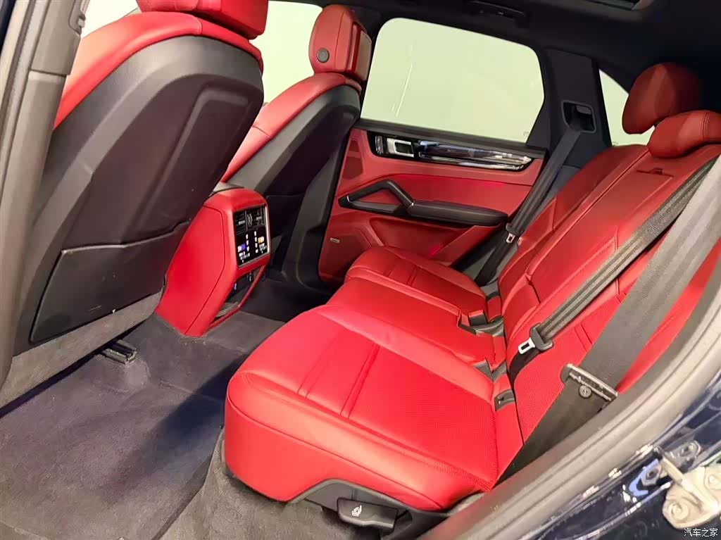 Porsche Cayenne, 2022 9
