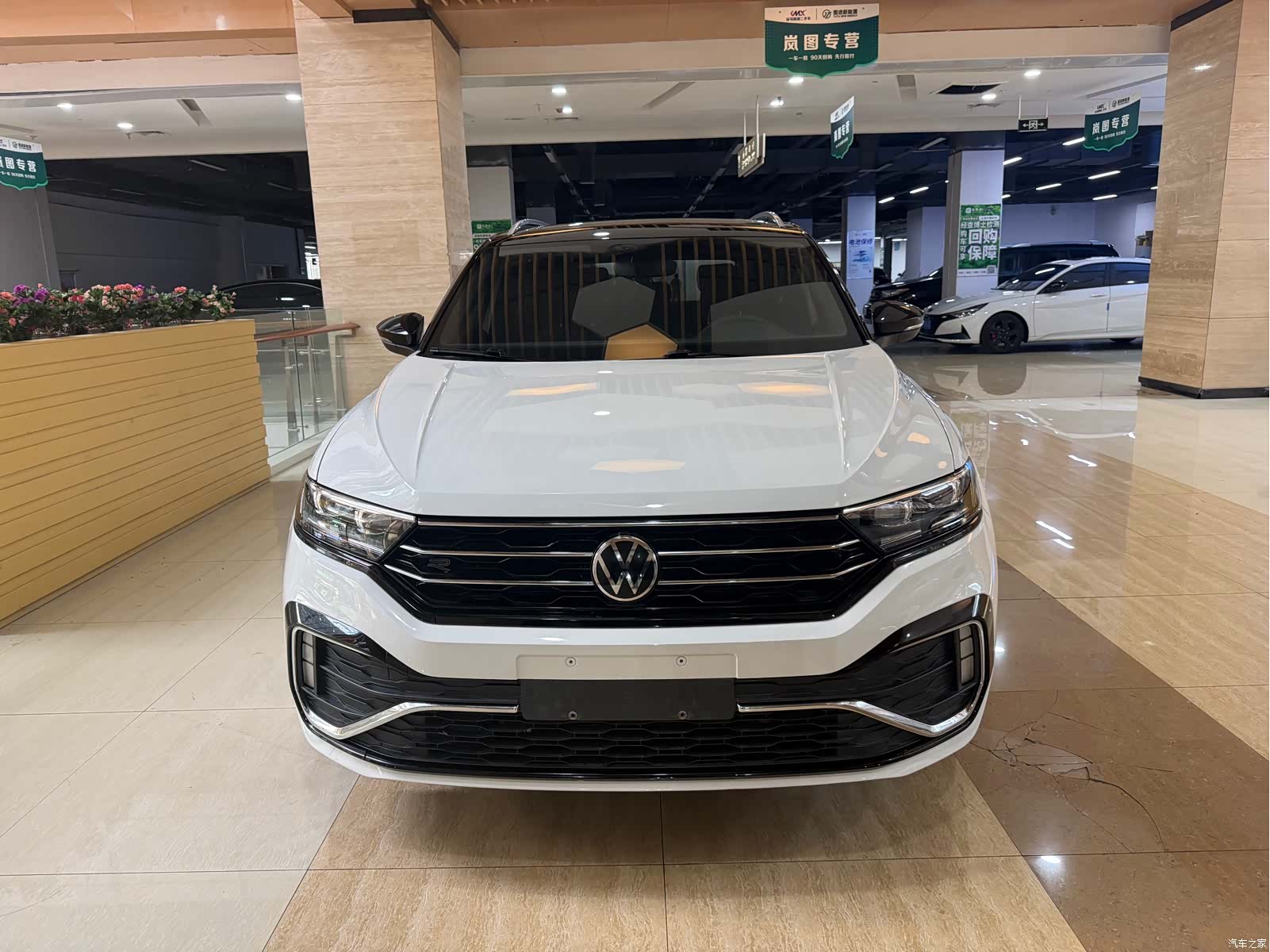 Volkswagen T-ROC, 2022 2