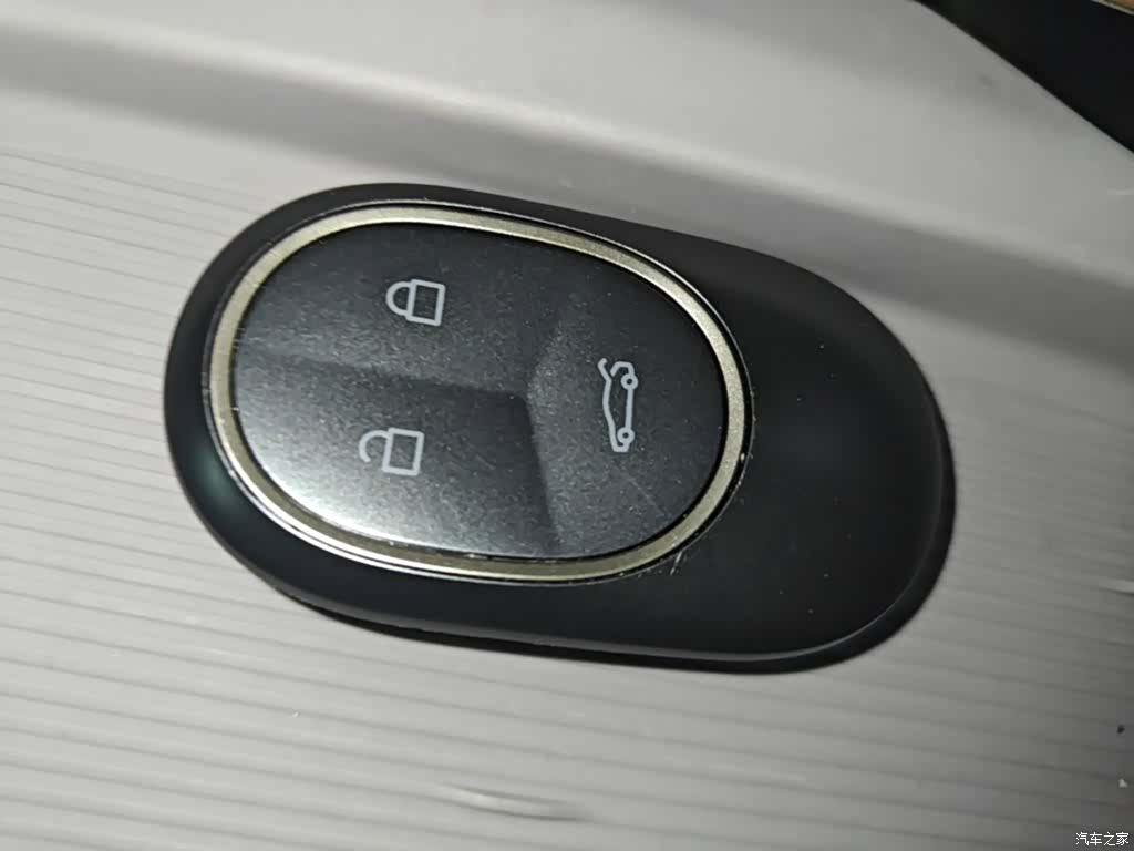 NIO EC6, 2025 9