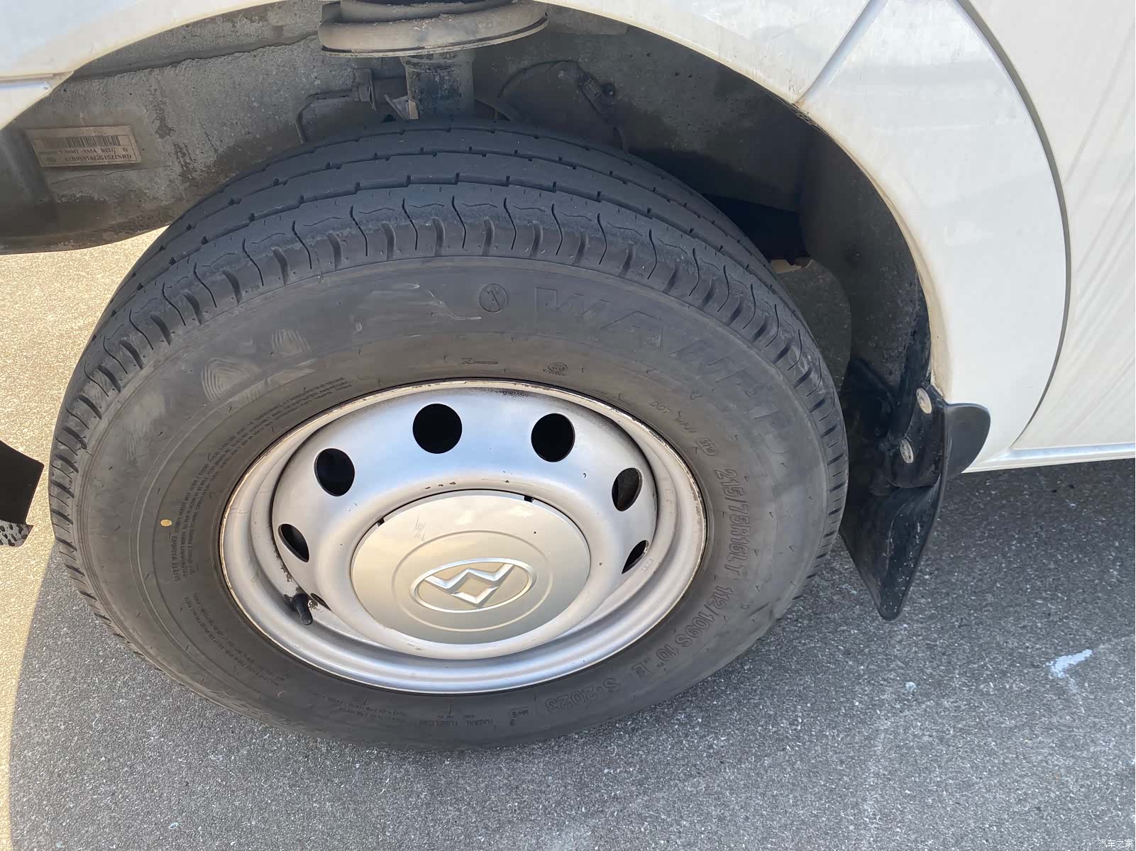Maxus V80, 2018 16