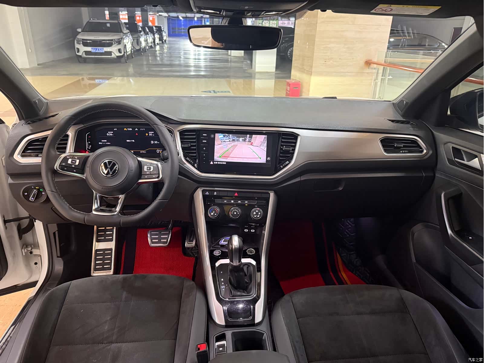 Volkswagen T-ROC, 2022 8