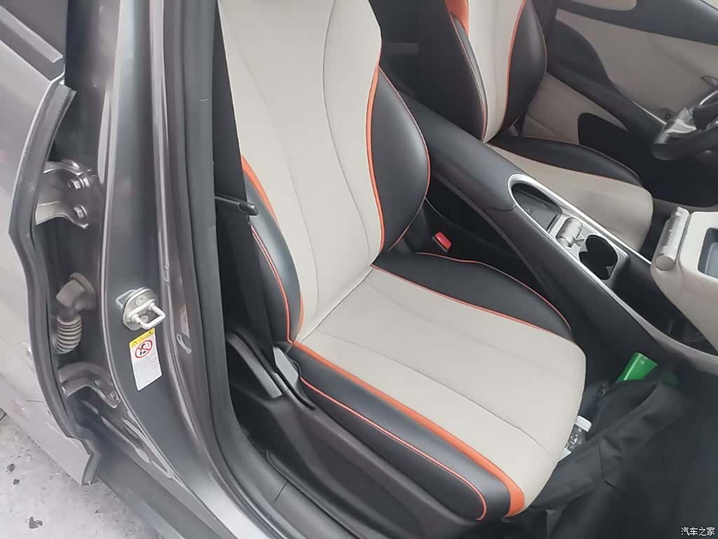 BYD Dolphin, 2022 25