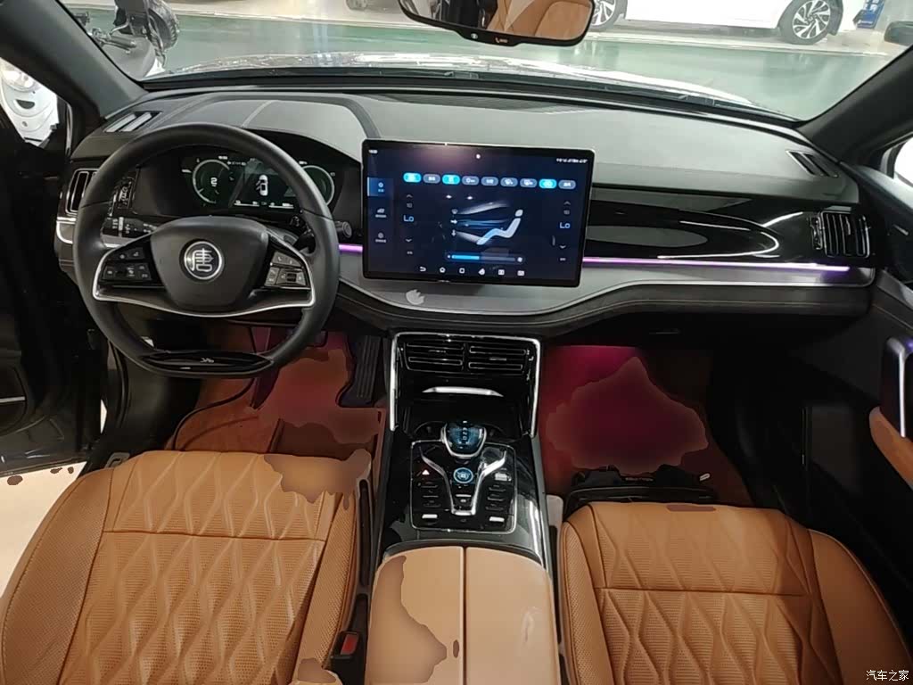 BYD Tang, 2023 10