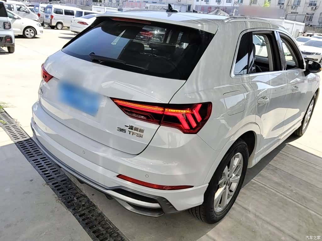Audi Q3, 2020 7