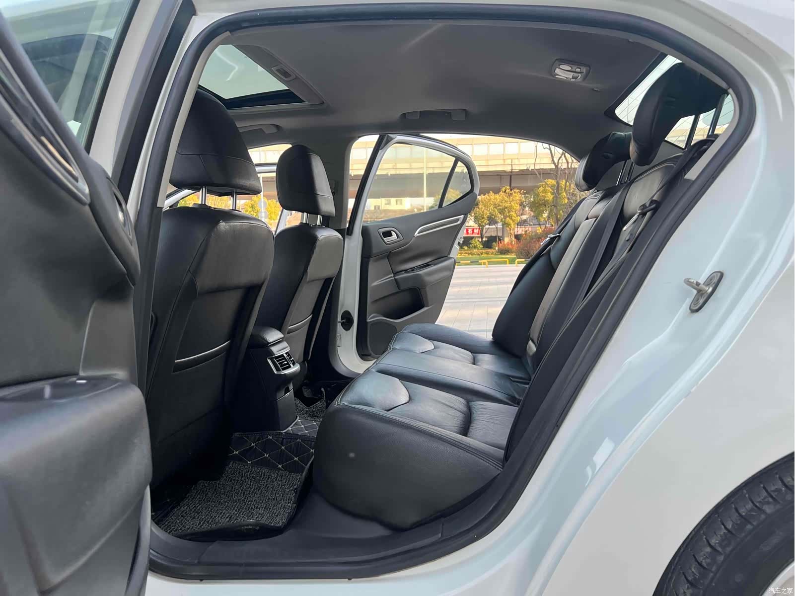 Citroen C4, 2014 13