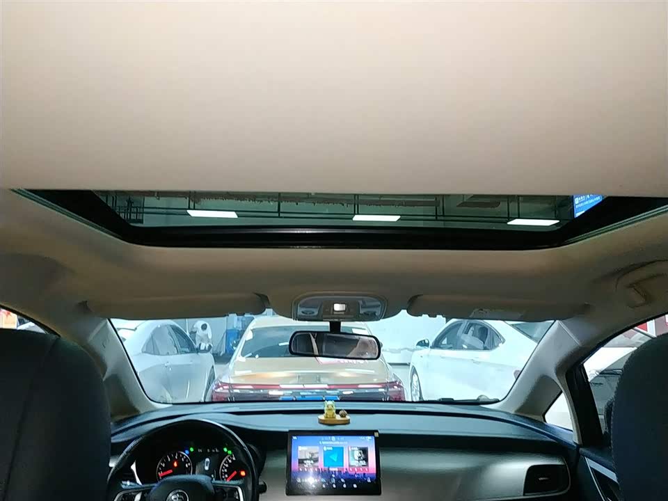 BYD Song MAX BYD Song MAX