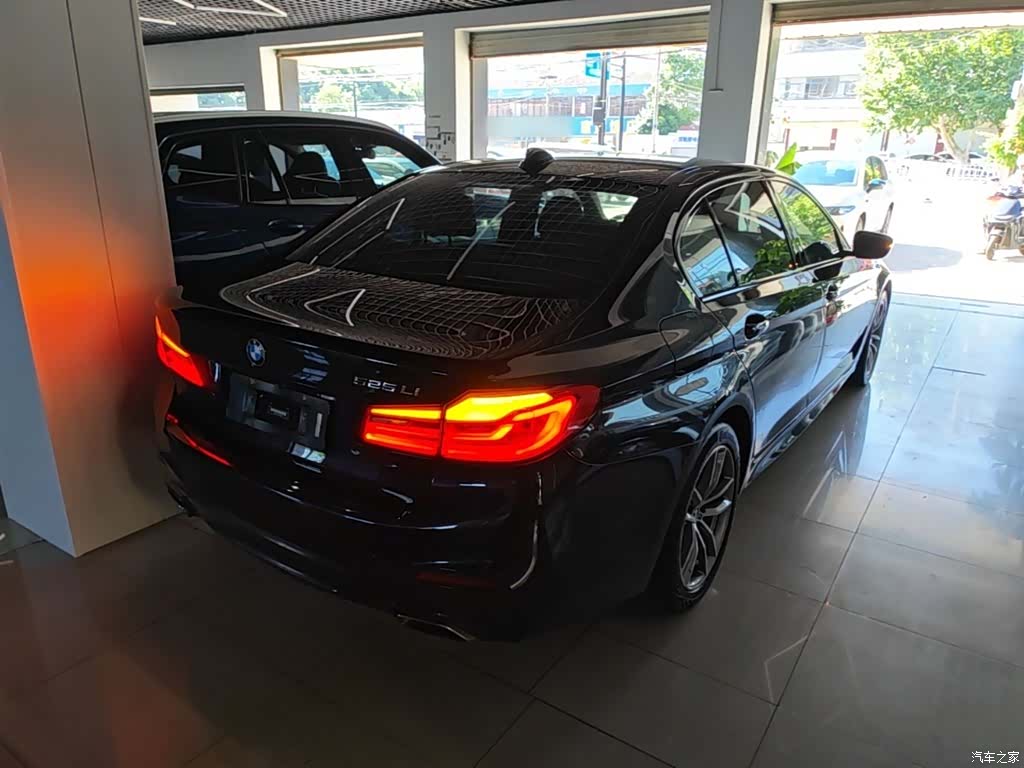 BMW 5 Series, 2019 7