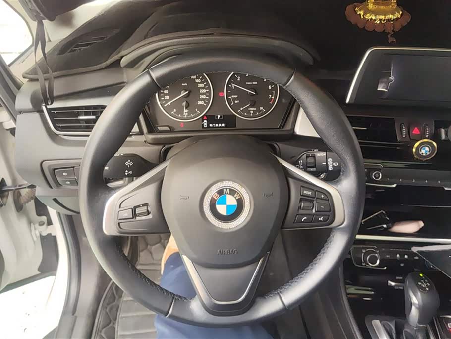 BMW 2 series station wagon