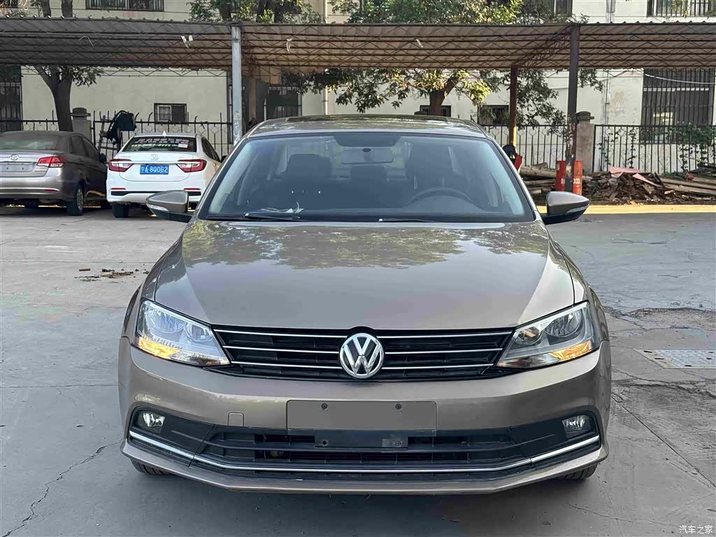 Volkswagen Sagitar, 2017 2