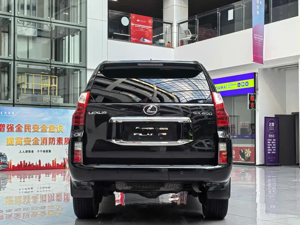 Lexus GX
