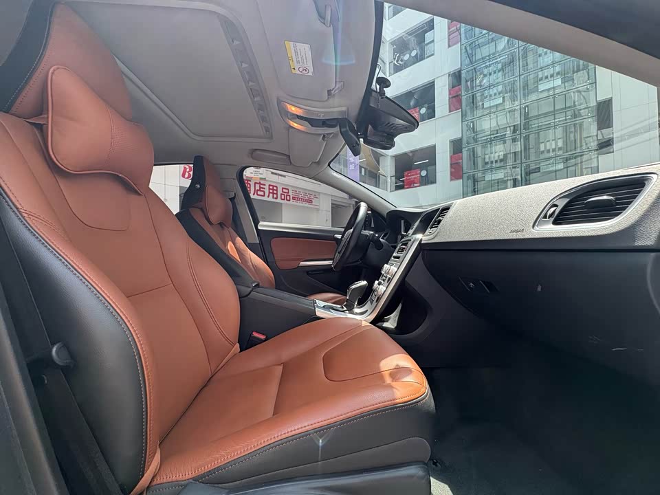Volvo S60