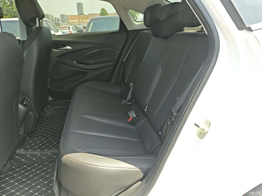 Buick Verano, 2023 13