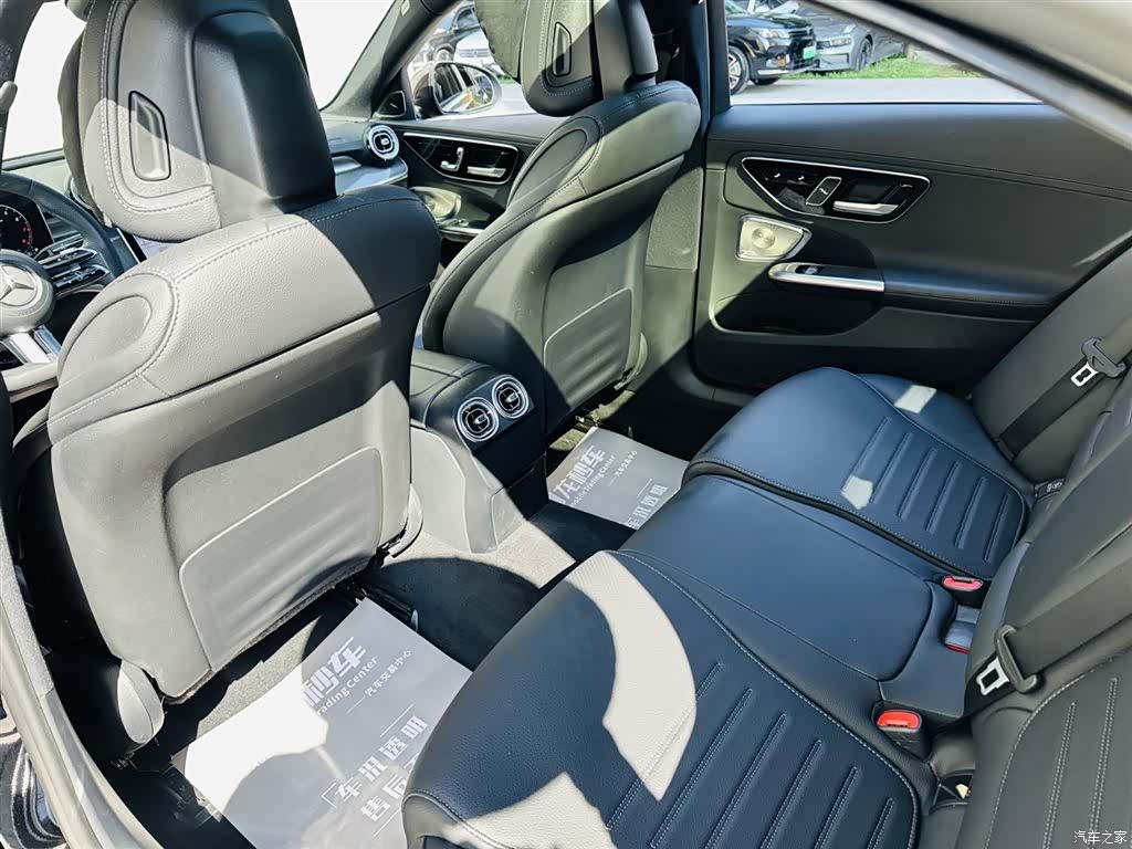 Mercedes-Benz C-Class, 2023 10