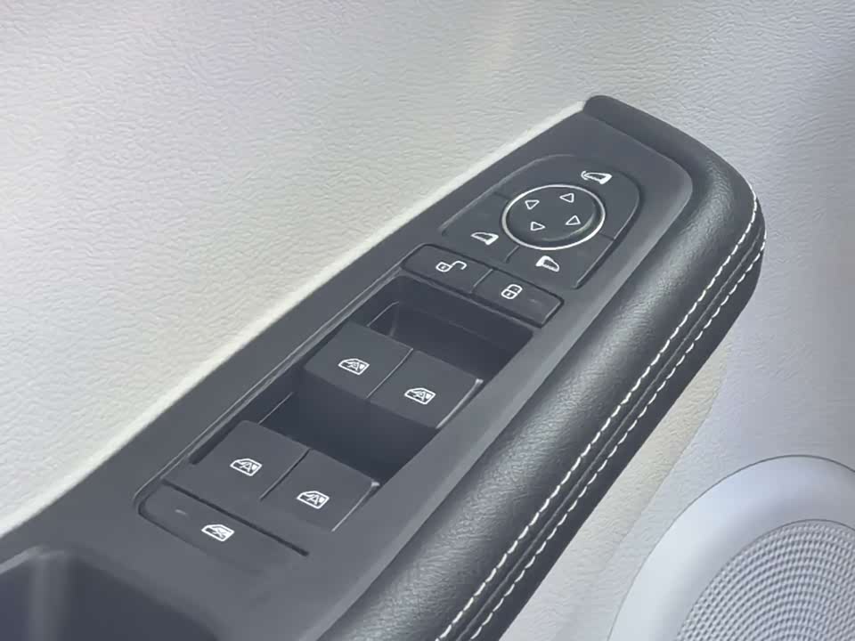 BYD Yuan Pro BYD Yuan Pro