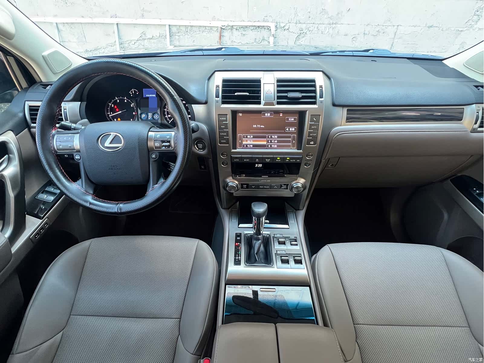 Lexus GX, 2019 6