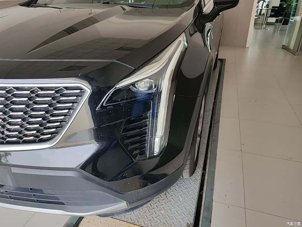 Cadillac XT4, 2022 24