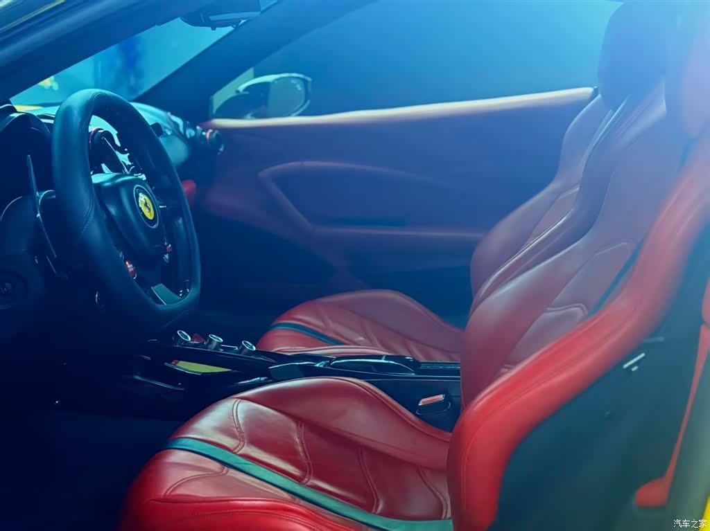 Ferrari 458, 2011 10