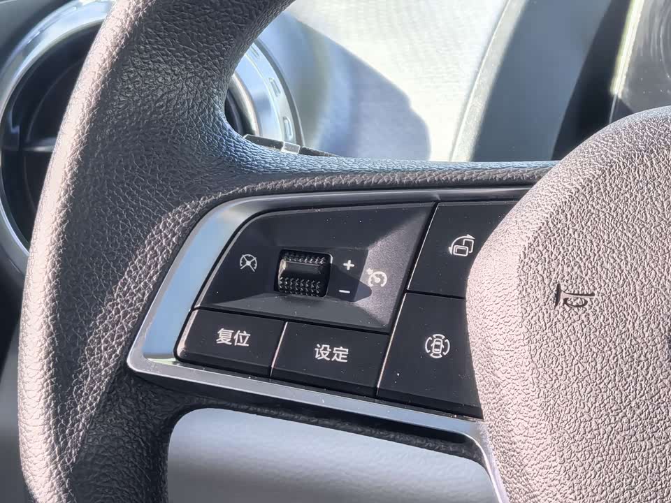 BYD Yuan Pro BYD Yuan Pro