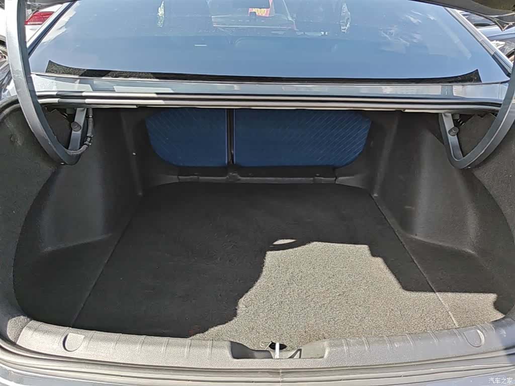 Geely Preface, 2022 19