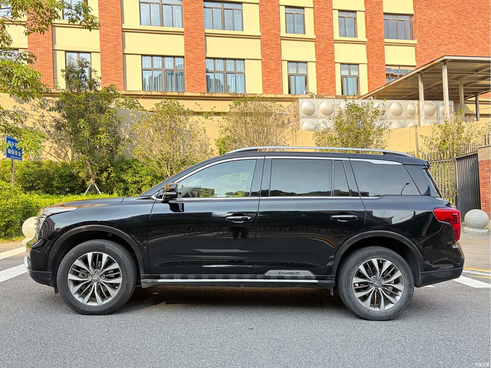 Trumpchi GS8, 2018 2