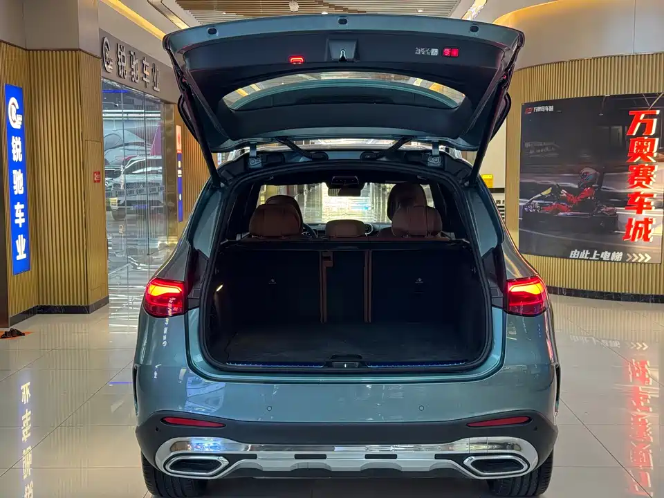 Mercedes-Benz GLC Mercedes-Benz GLC