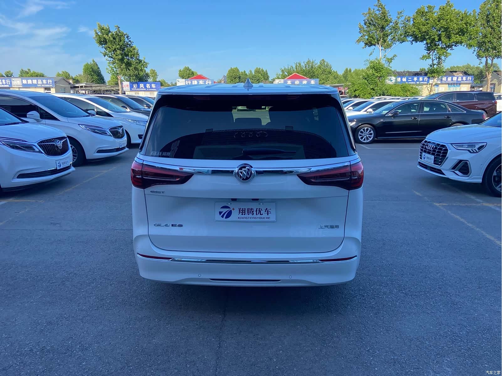 Buick GL8, 2021 6