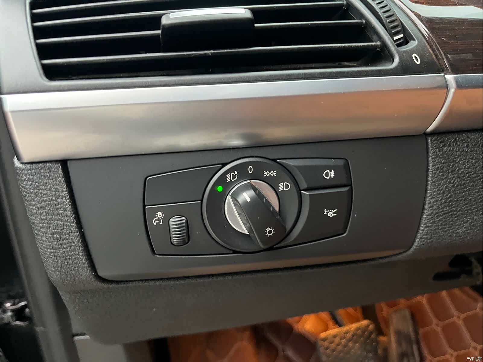 BMW X6, 2012 16
