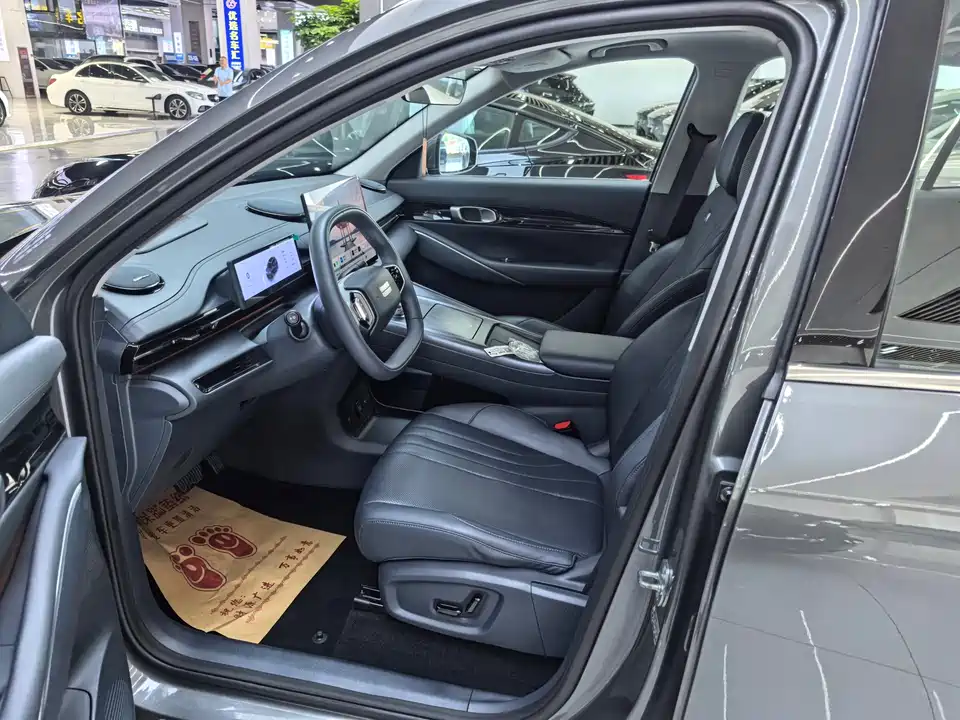 Geely Galaxy Galaxy E5