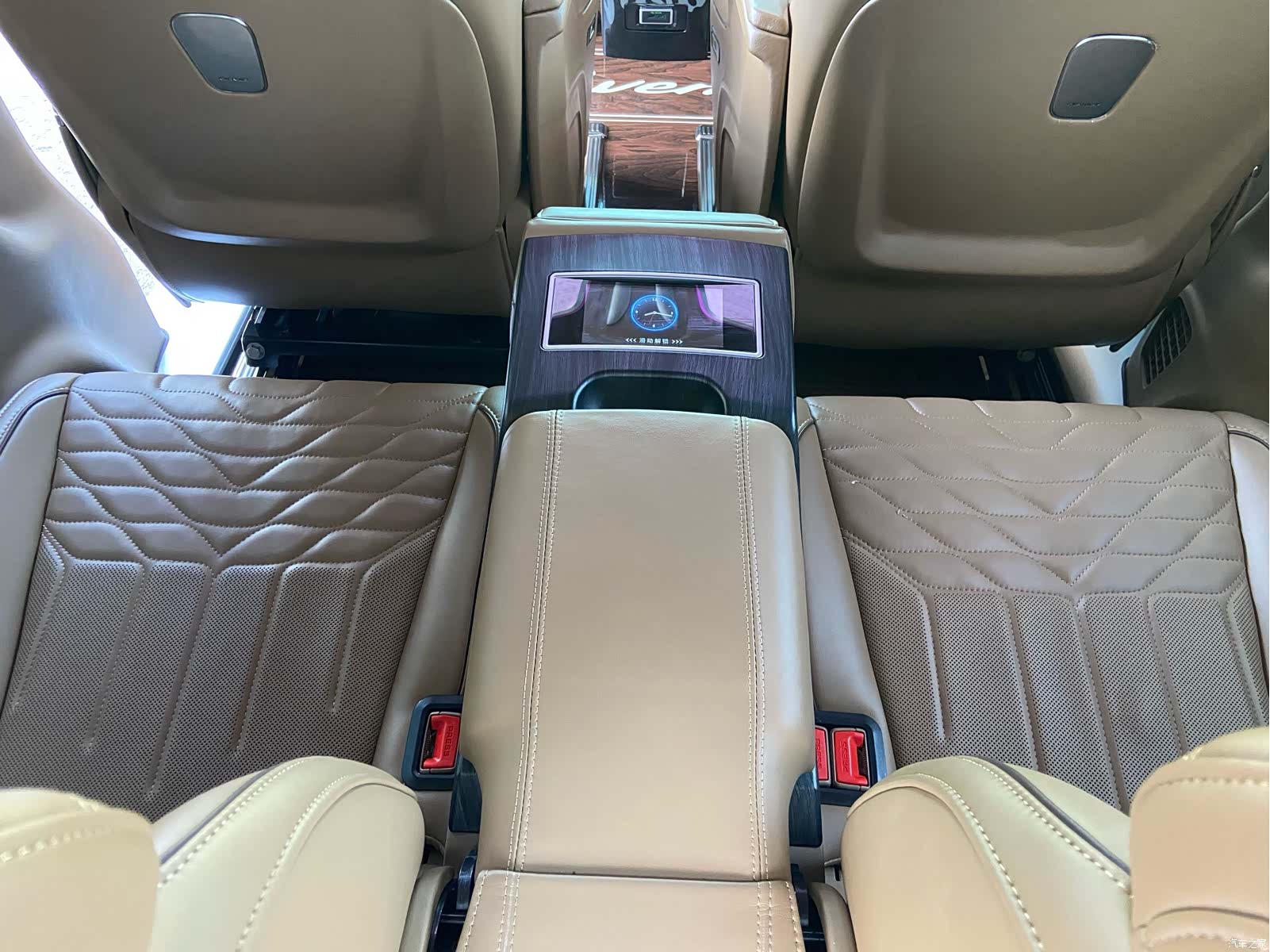 Buick GL8, 2021 14