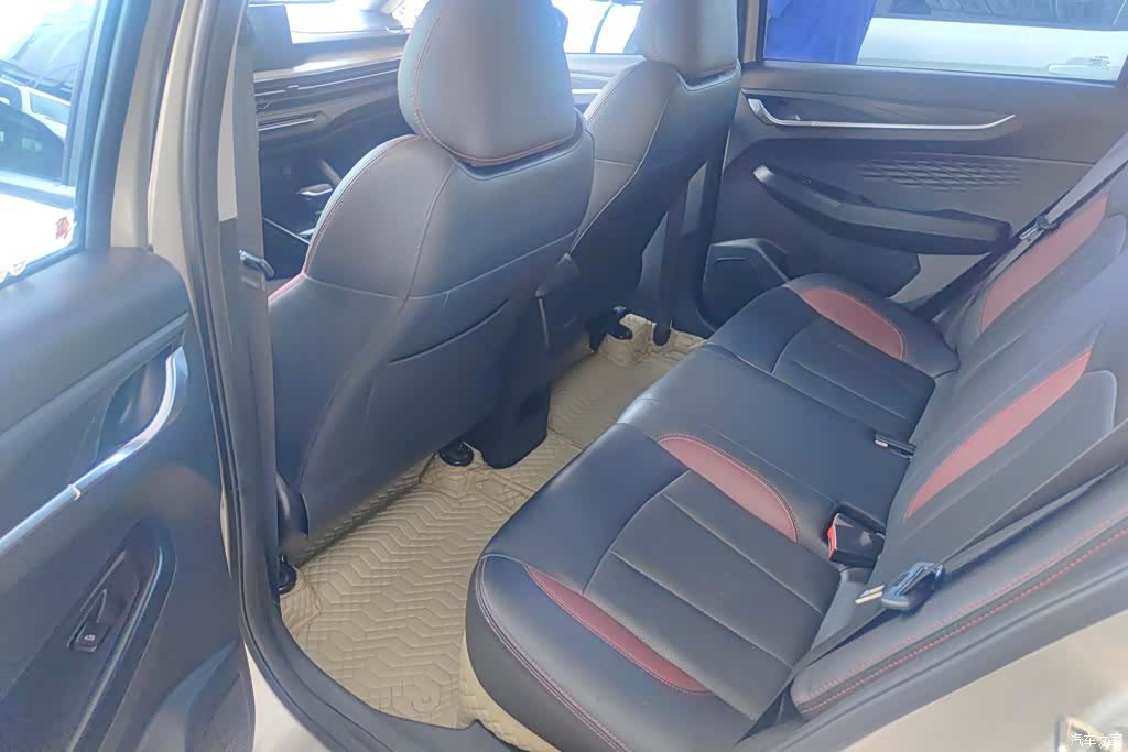 Geely X3, 2021 11
