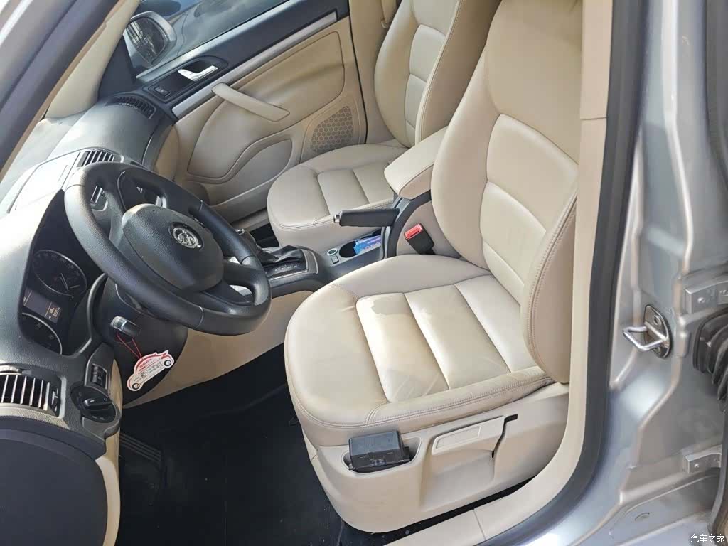 Skoda Octavia, 2015 8