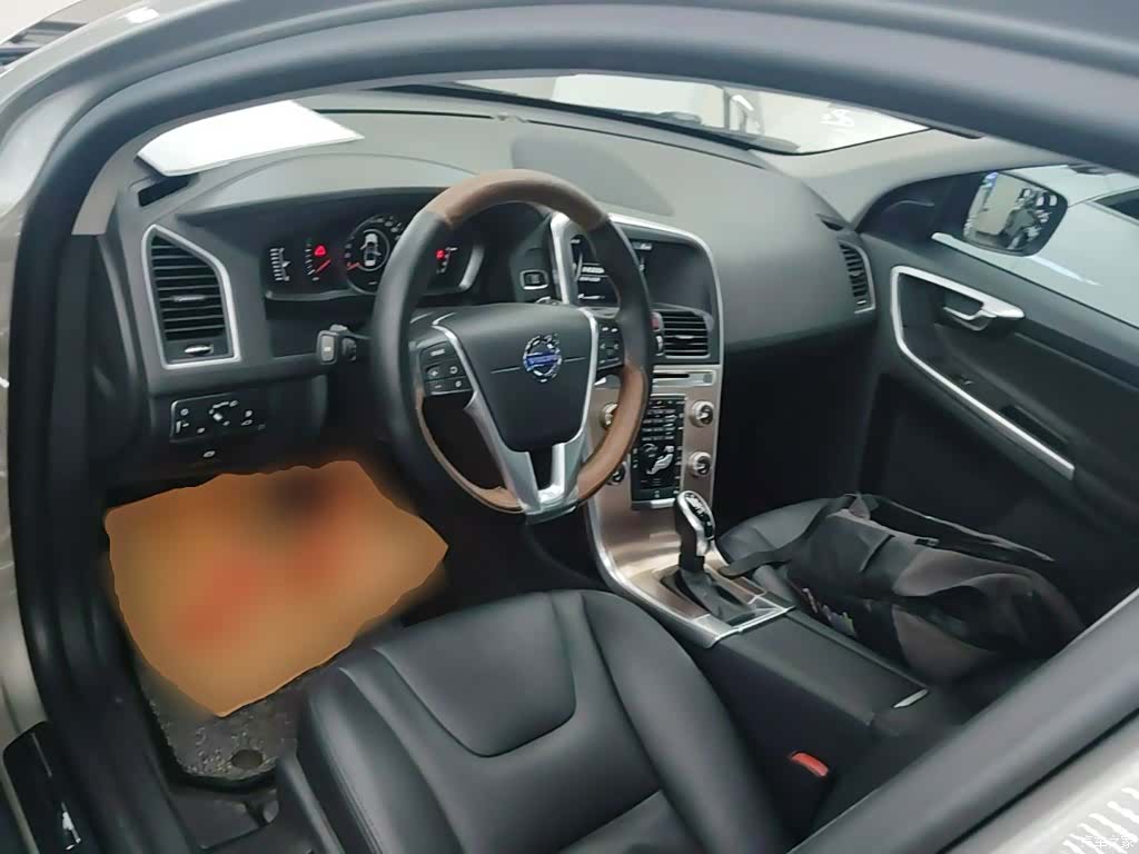 Volvo XC60, 2015 10